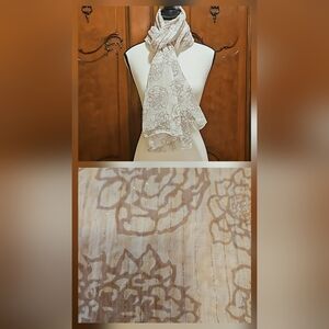 Scarf | 100% Cotton | White with Mauve floral Design Lightweight 70x18"